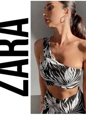 Zara Black & White Asymmetric One-Shoulder Zebra Crop Top